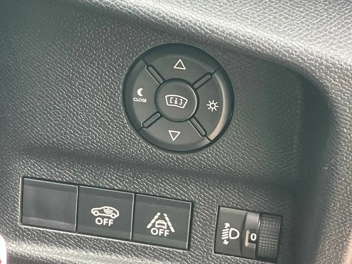 2021-citroen-c4-12-puretech-sense-plus-eat8-big-33