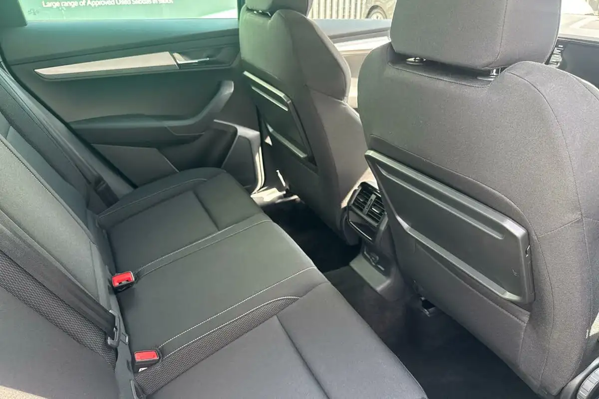 2024-skoda-karoq-15-tsi-se-drive-dsg-big-7