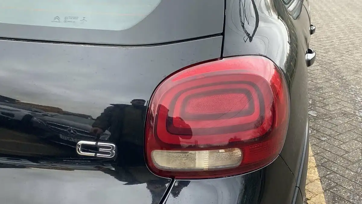 2017-citroen-c3-12-puretech-feel-82ps-big-23