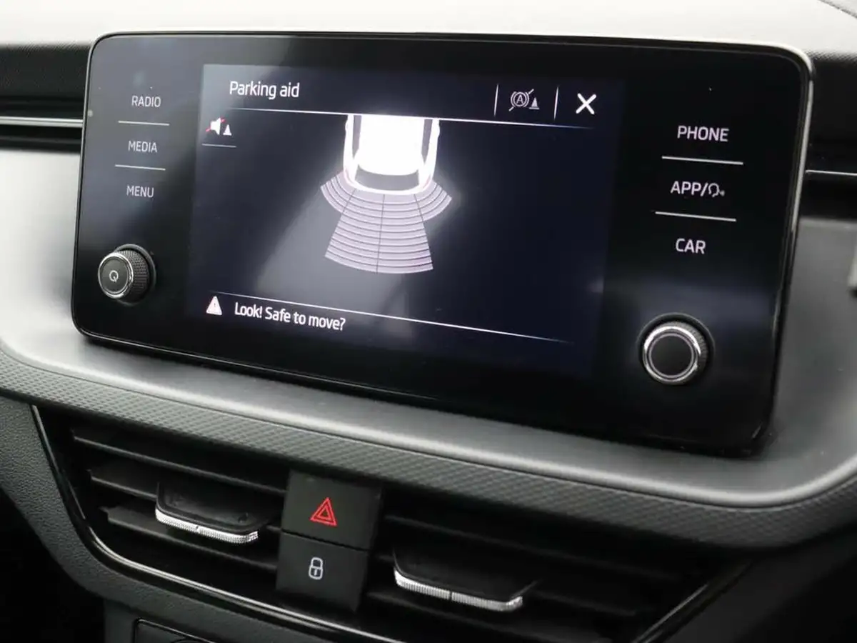2022-skoda-kamiq-10-tsi-se-95ps-big-20