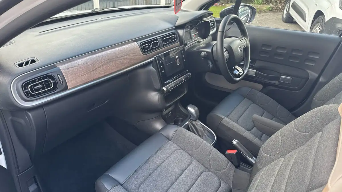 2024-citroen-c3-12-puretech-max-110ps-eat6-big-11