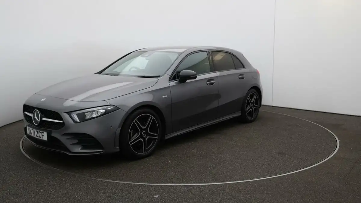2022-mercedes-benz-a-class-13-a200-amg-line-executive-edition-hatchback-5d-7g-dct-big-68