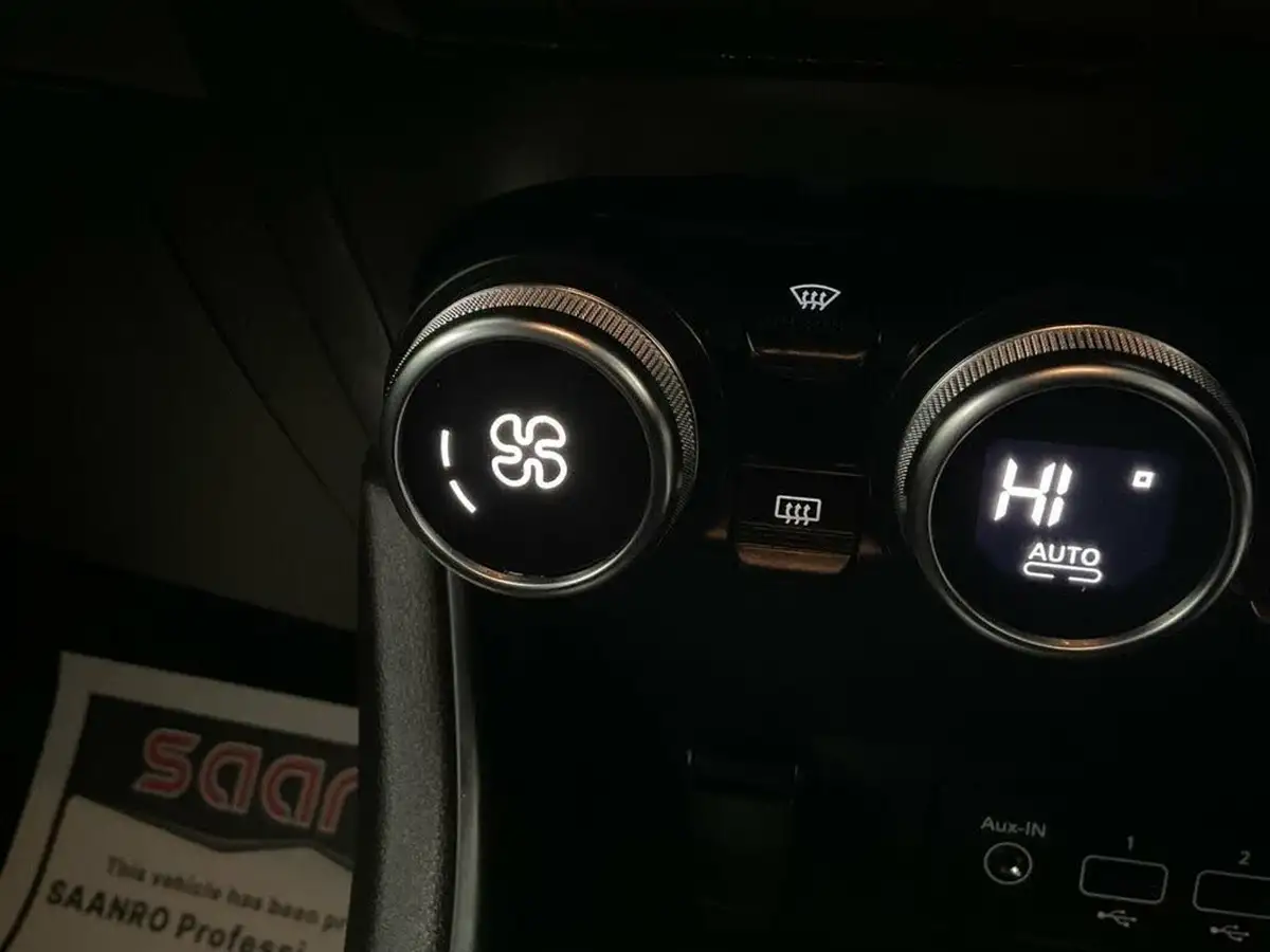 2021-renault-captur-13-tce-iconic-edition-edc-auto-big-49