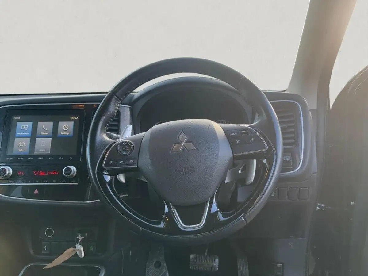 2021-mitsubishi-outlander-20-design-big-14