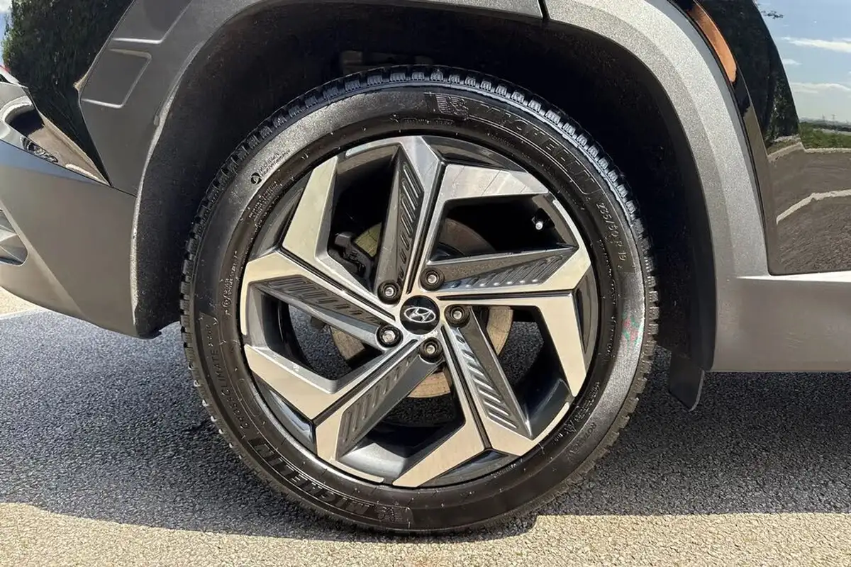 2022-hyundai-tucson-16-t-gdi-ultimate-265ps-4wd-phev-auto-big-10