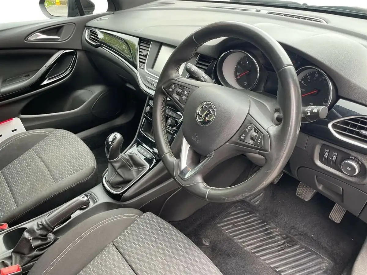 2019-vauxhall-astra-14i-16v-turbo-sri-vx-line-nav-ss-big-14