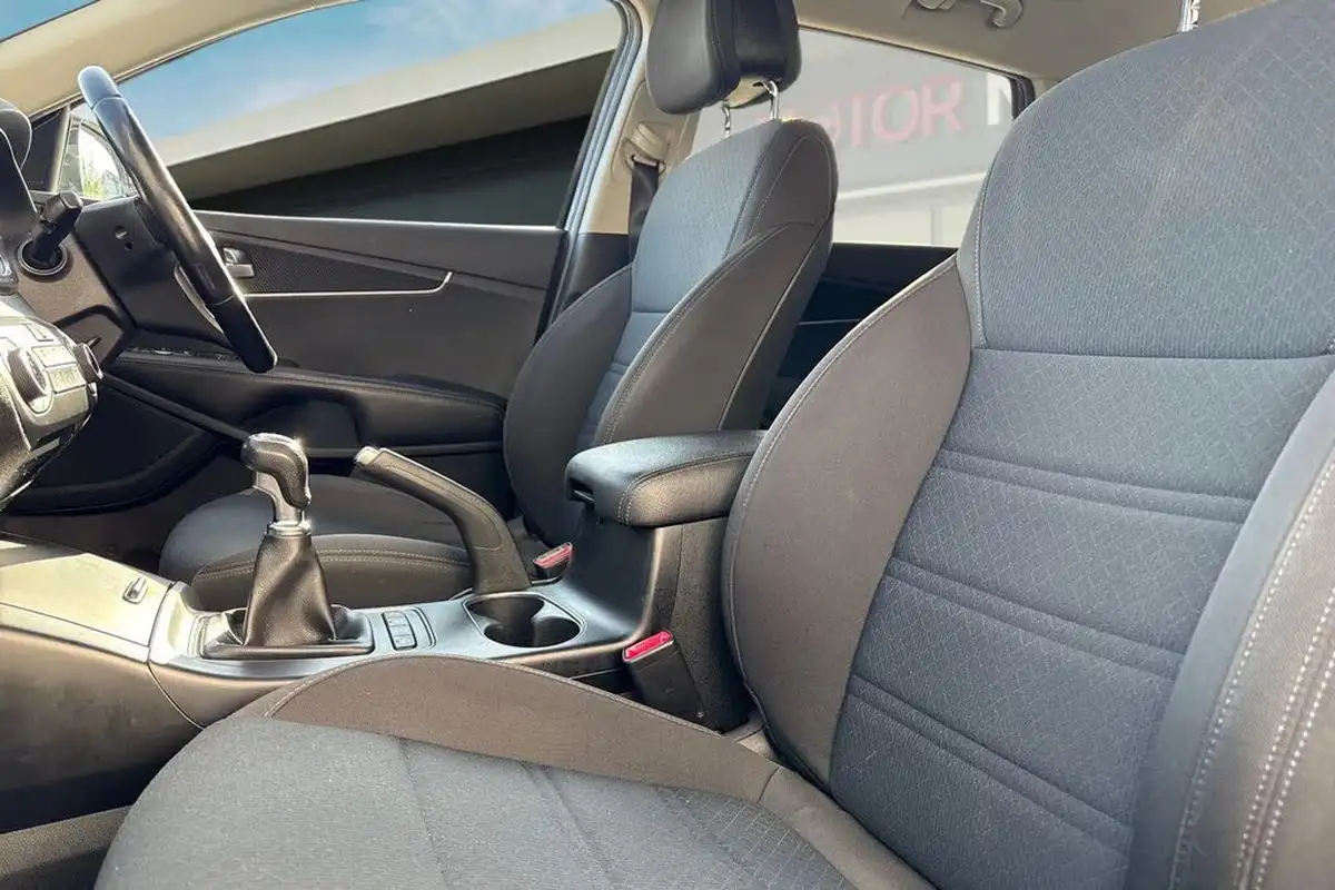 2016-kia-sorento-22-crdi-kx-1-big-15