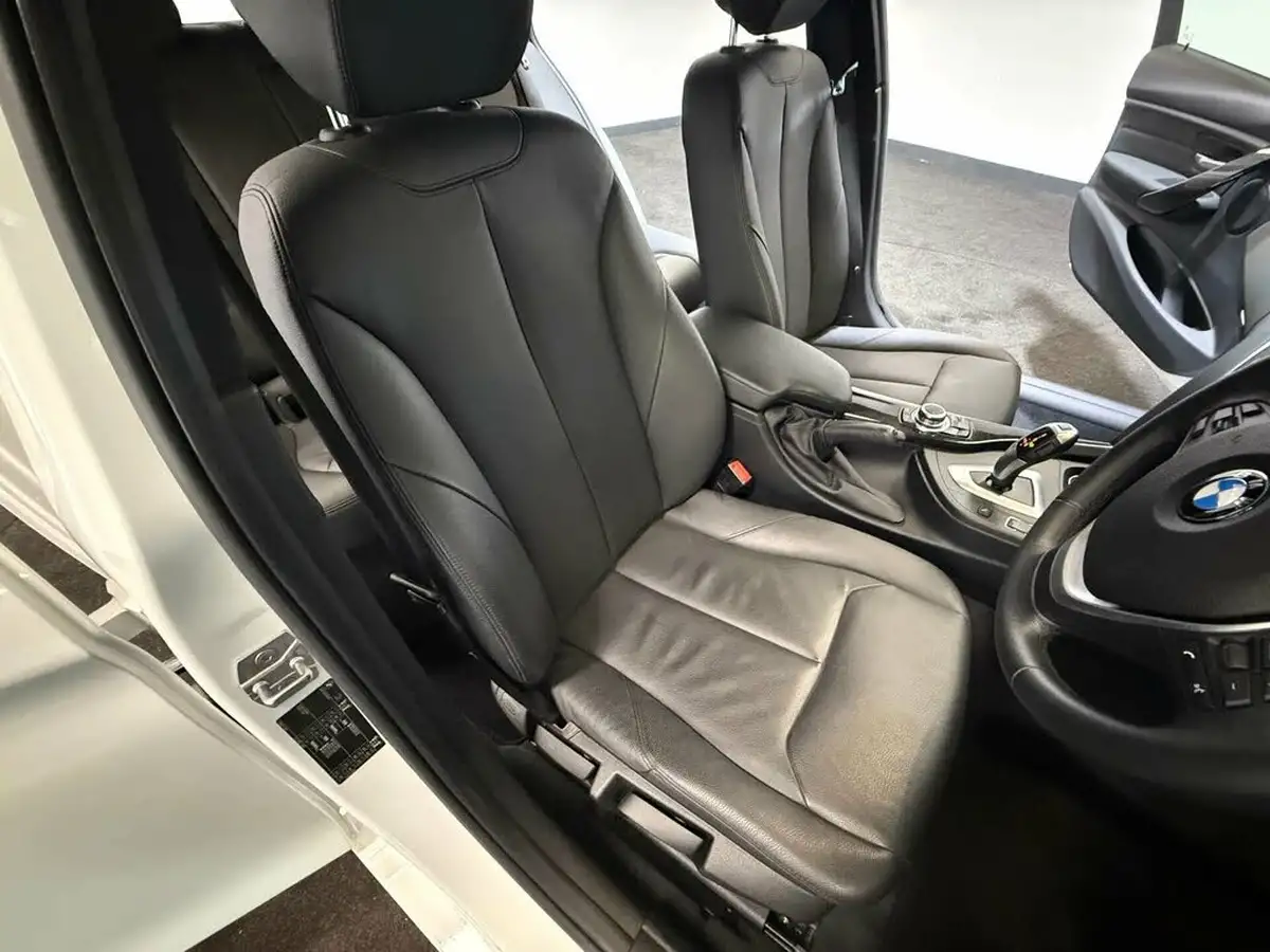 2015-bmw-3-series-20-328i-luxury-touring-5d-auto-big-18