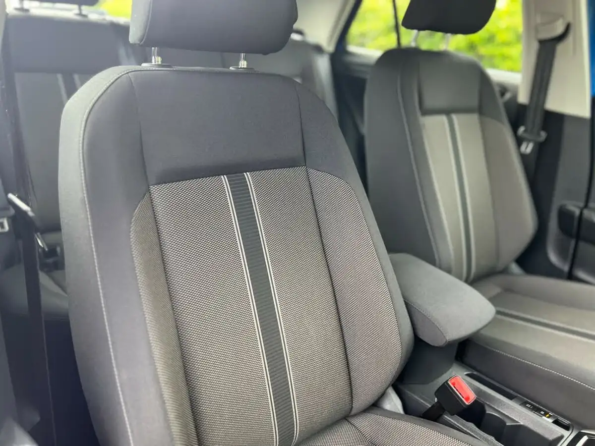 2020-volkswagen-t-roc-15-tsi-se-big-14