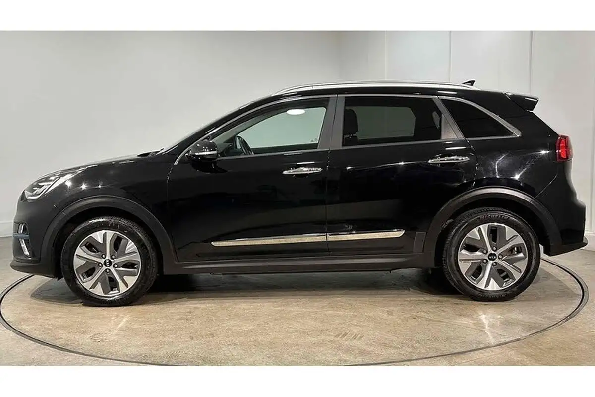 2021-kia-e-niro-ev-4-big-5