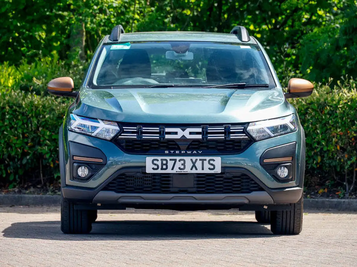 2023-dacia-sandero-stepway-10-tce-essential-90bhp-big-19