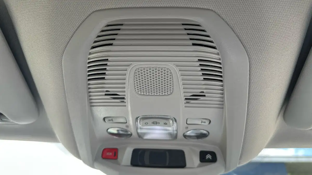 2021-citroen-c5-aircross-12-puretech-shine-big-38