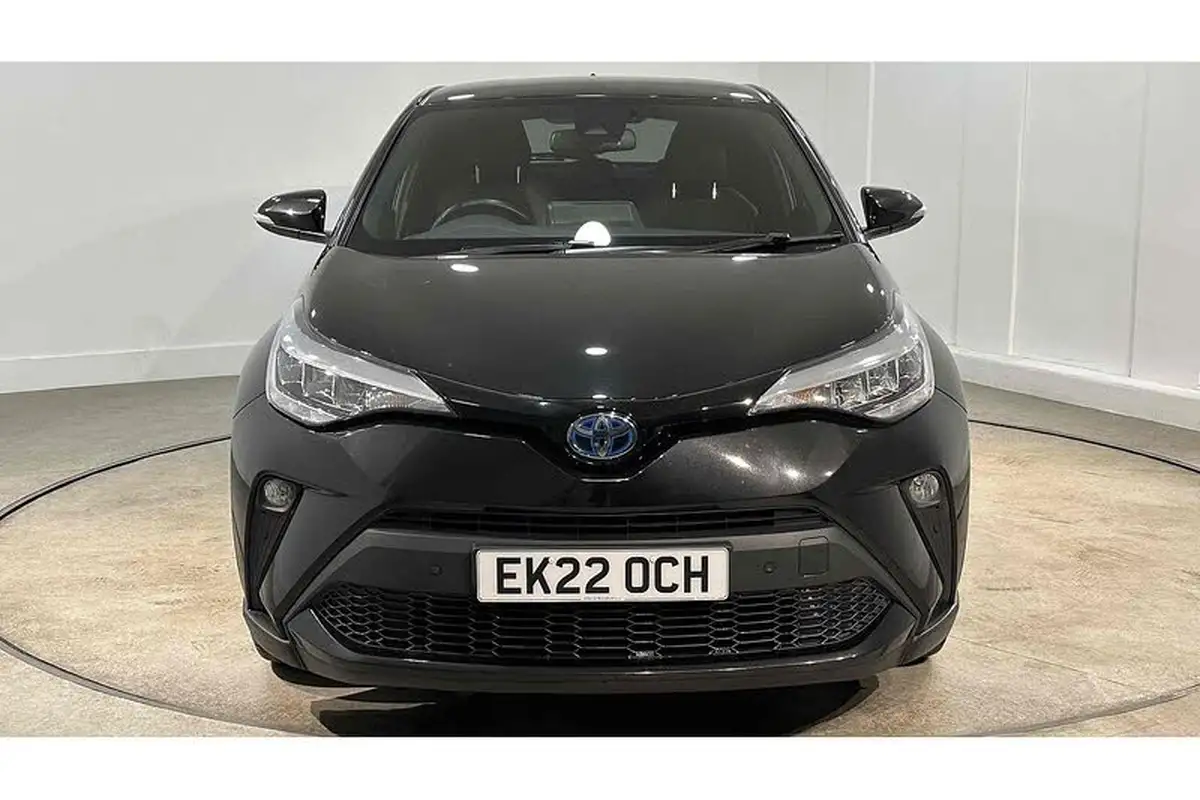 2022-toyota-c-hr-18-vvt-i-design-big-2