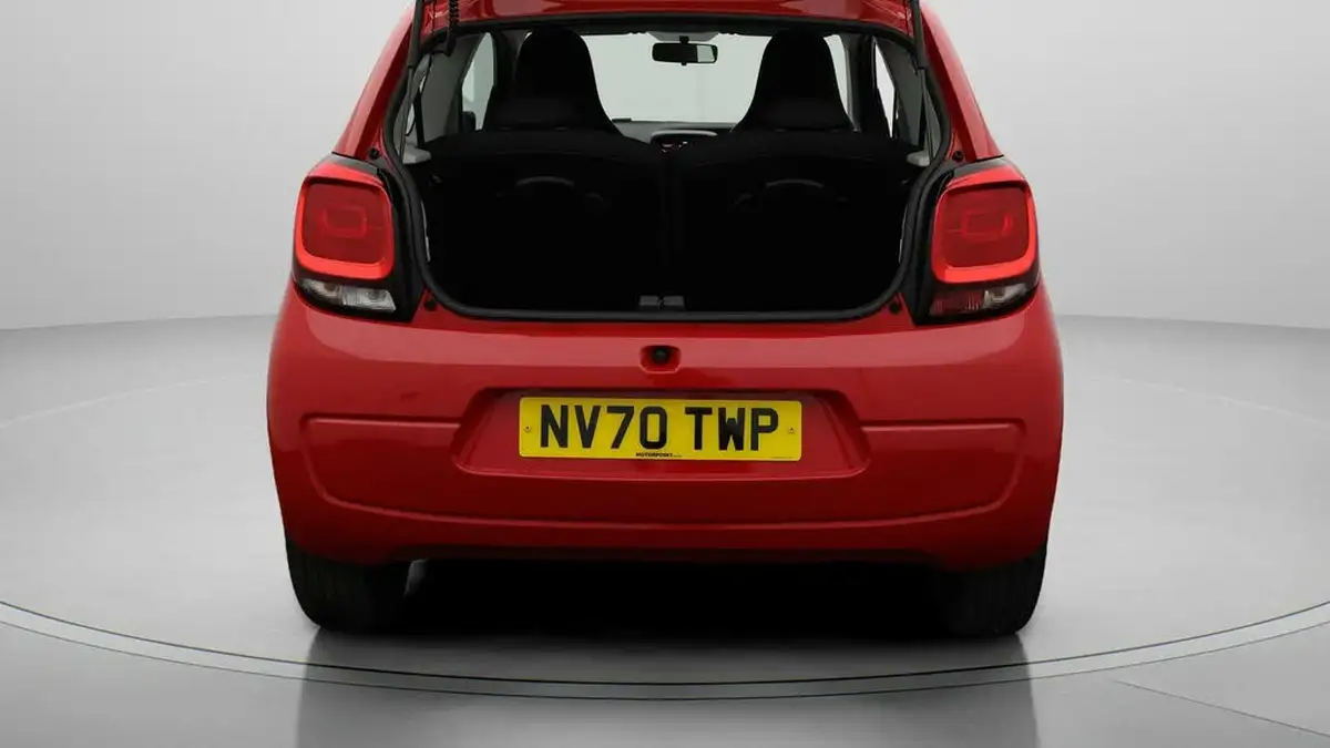 2021-citroen-c1-10-vti-sense-3d-big-16