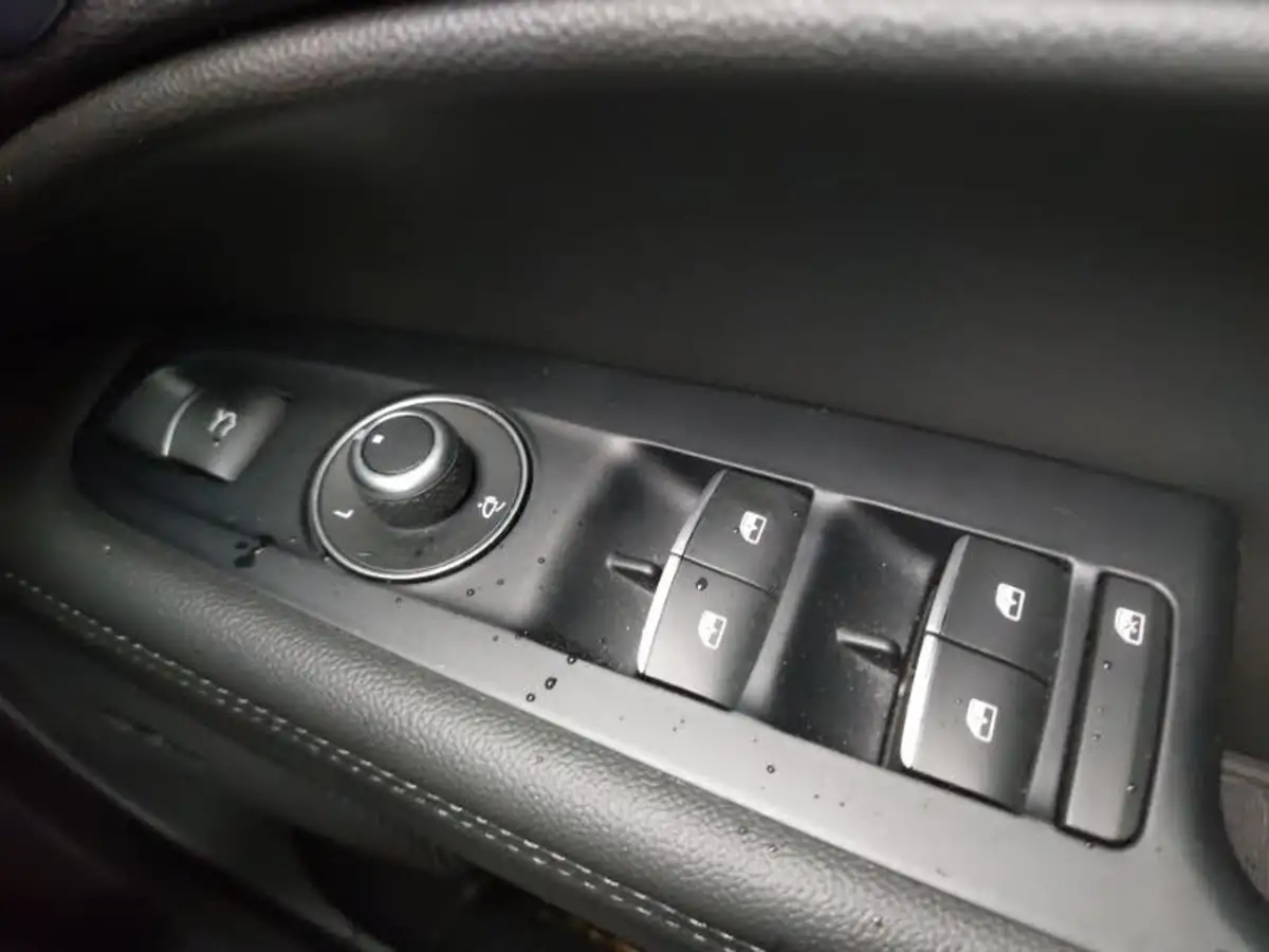 2021-alfa-romeo-stelvio-22td-veloce-big-12