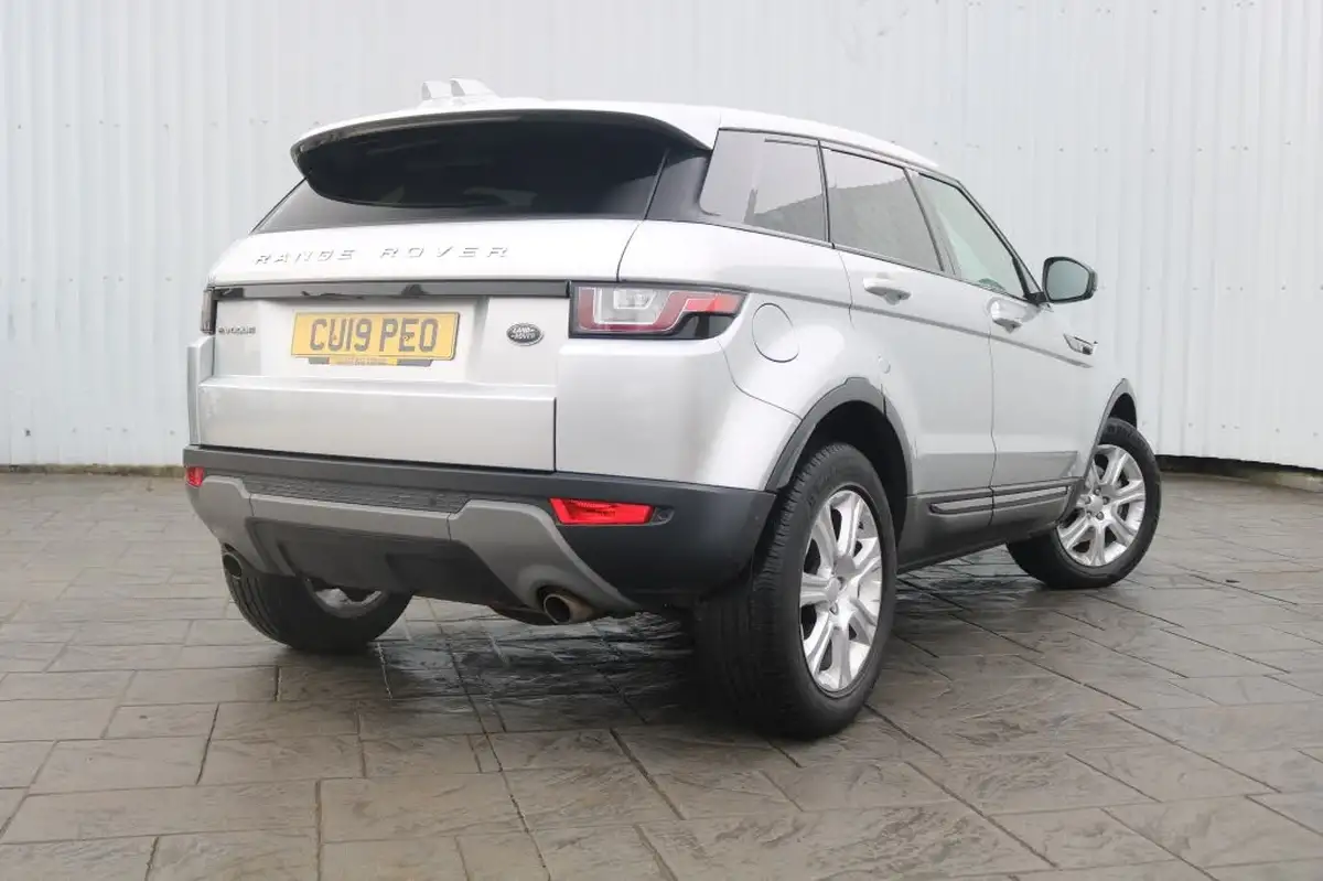 2019-land-rover-range-rover-evoque-20td4-se-tech-auto-big-3