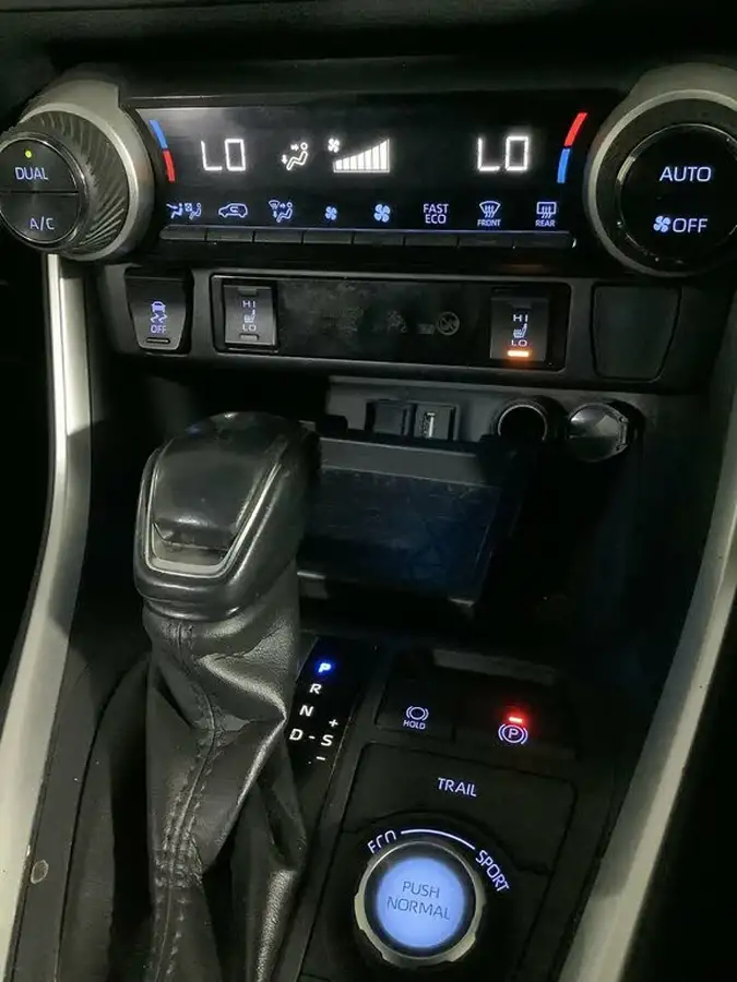 2020-toyota-rav4-25-vvt-i-excel-219bhp-big-20