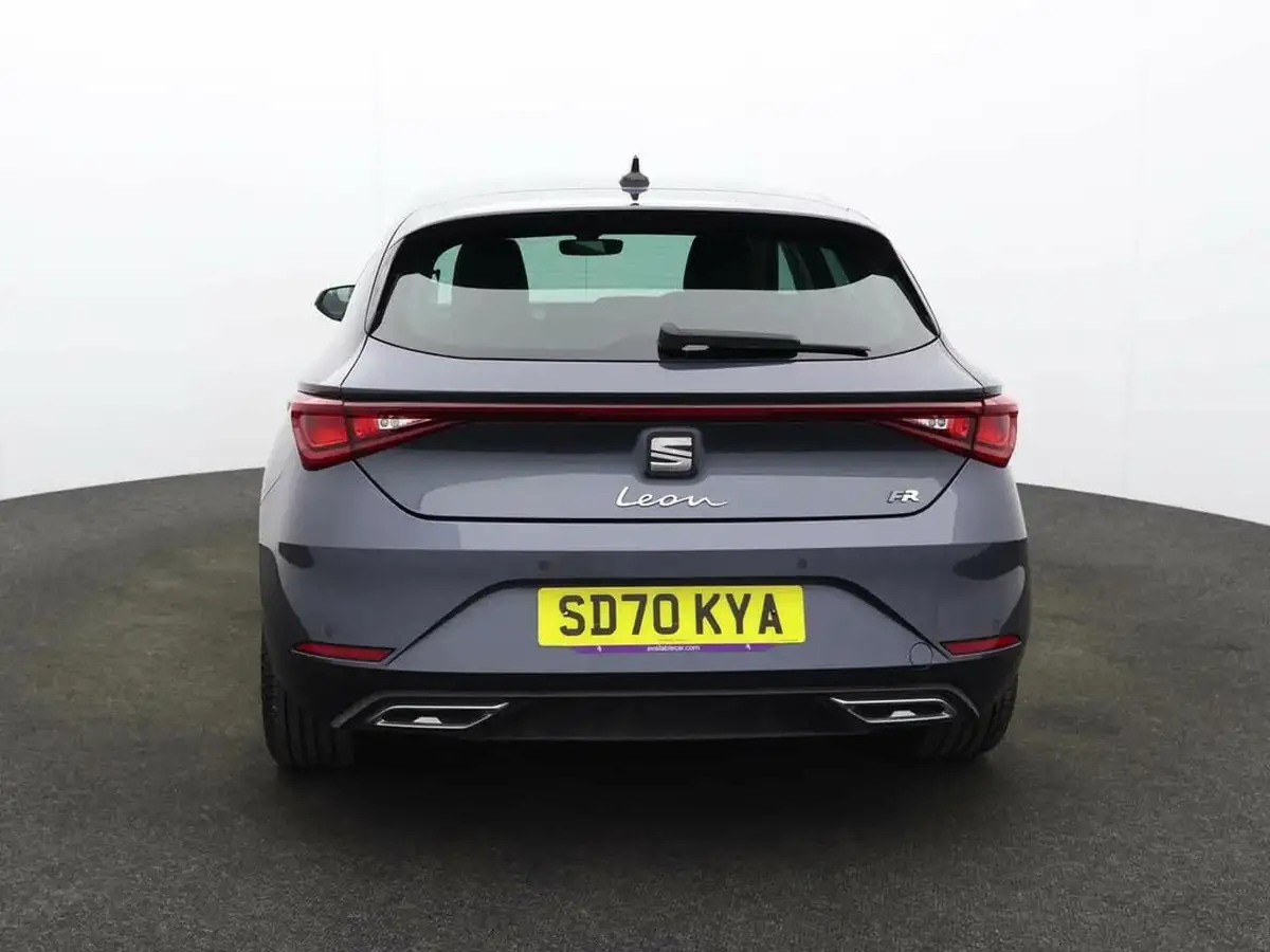 2020-seat-leon-15-tsi-evo-fr-150ps-hatchback-big-2
