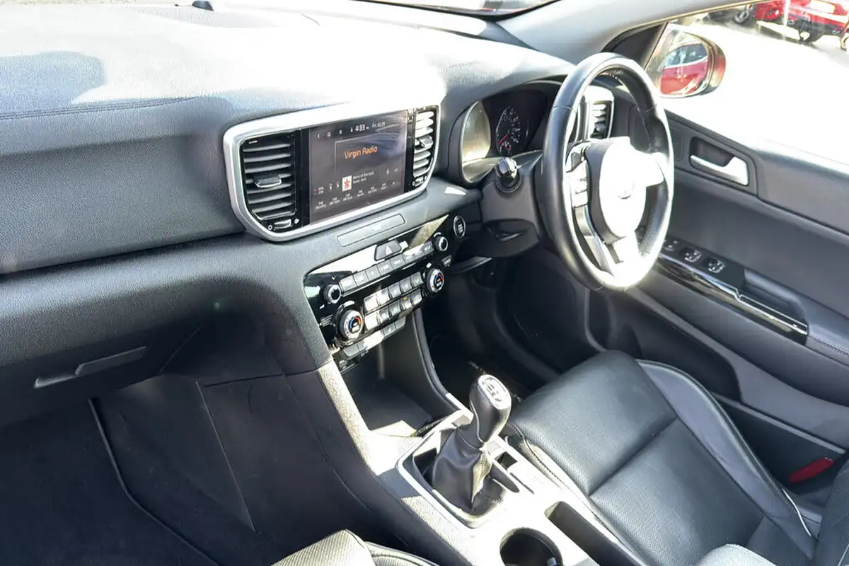 2021-kia-sportage-16crdi-3-48v-big-9