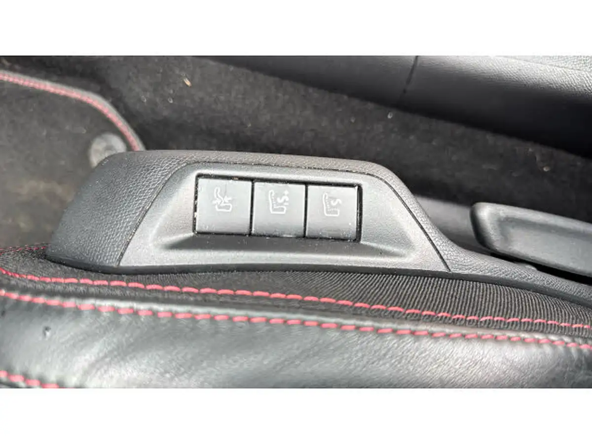 2021-peugeot-308-12-puretech-gt-premium-digital-i-cockpit-big-35
