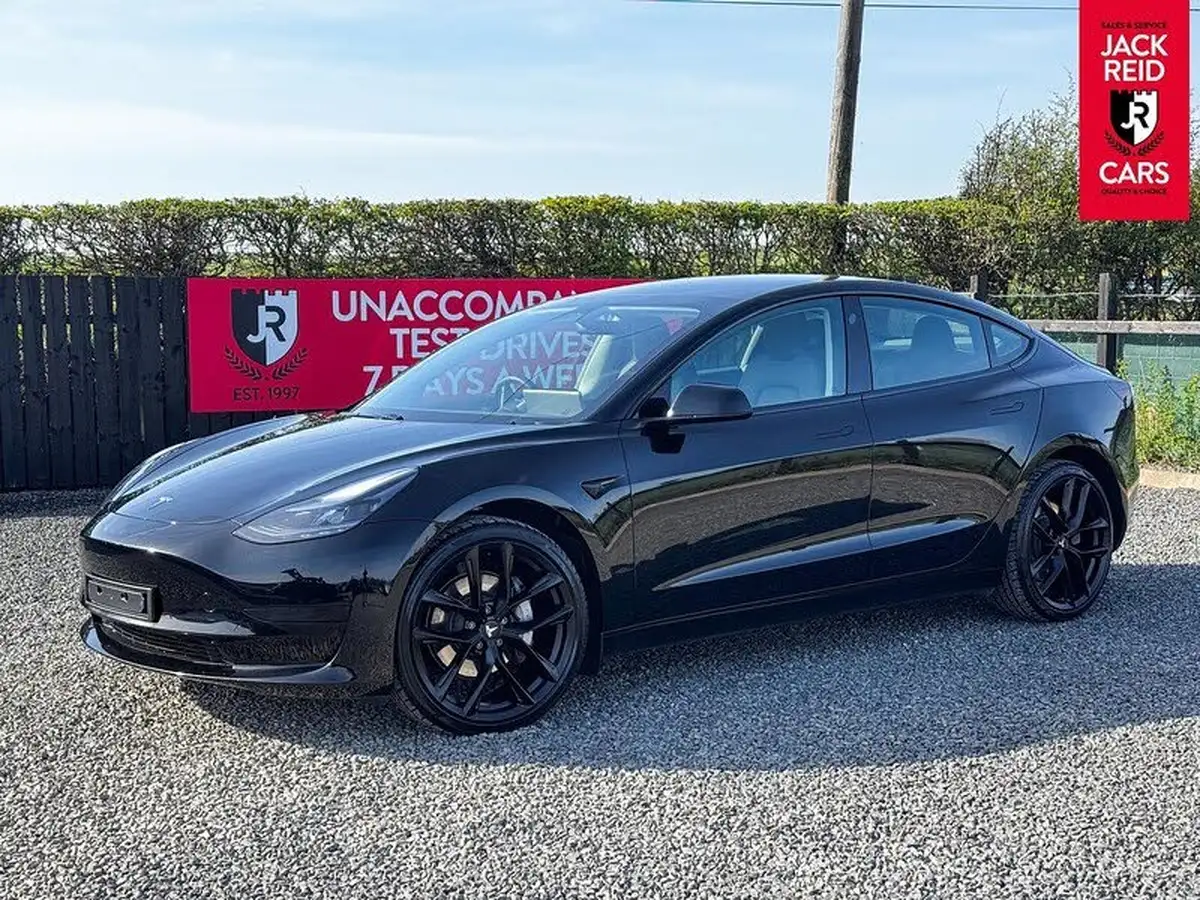 2023-tesla-model-3-e-rwd-241bhp-big-0