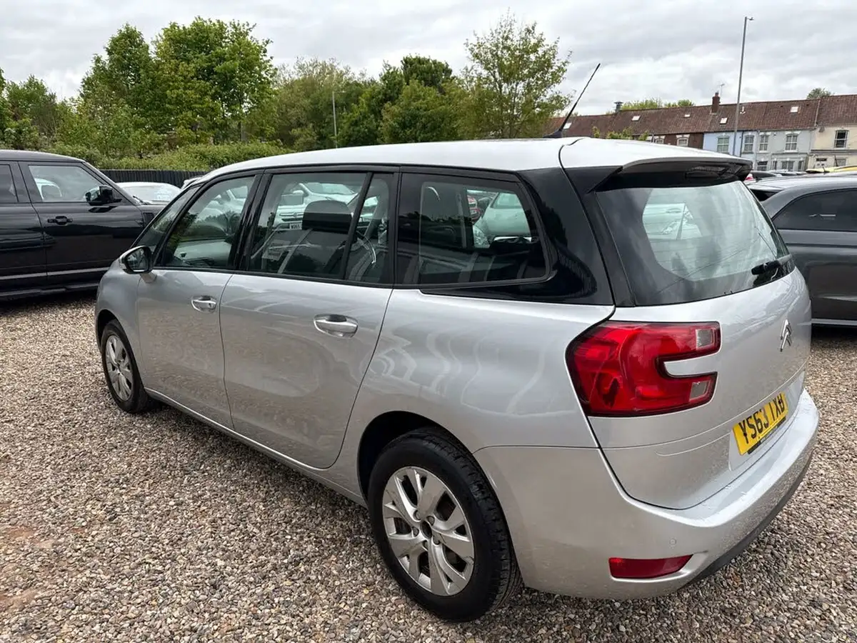 2014-citroen-grand-c4-picasso-16e-hdi-vtr-115ps-etg6-big-4