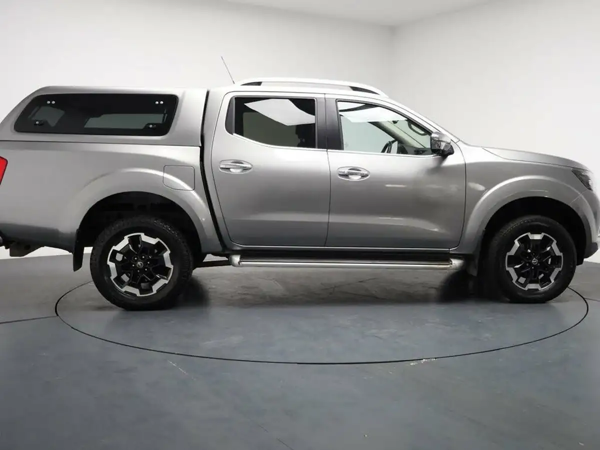 2021-nissan-navara-23dci-tt-tekna-8-navileather-auto-big-13