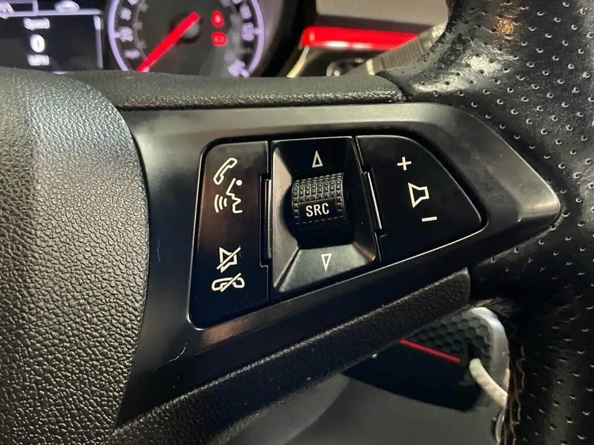 2019-vauxhall-corsa-14i-sri-vx-line-nav-black-90ps-5d-big-31