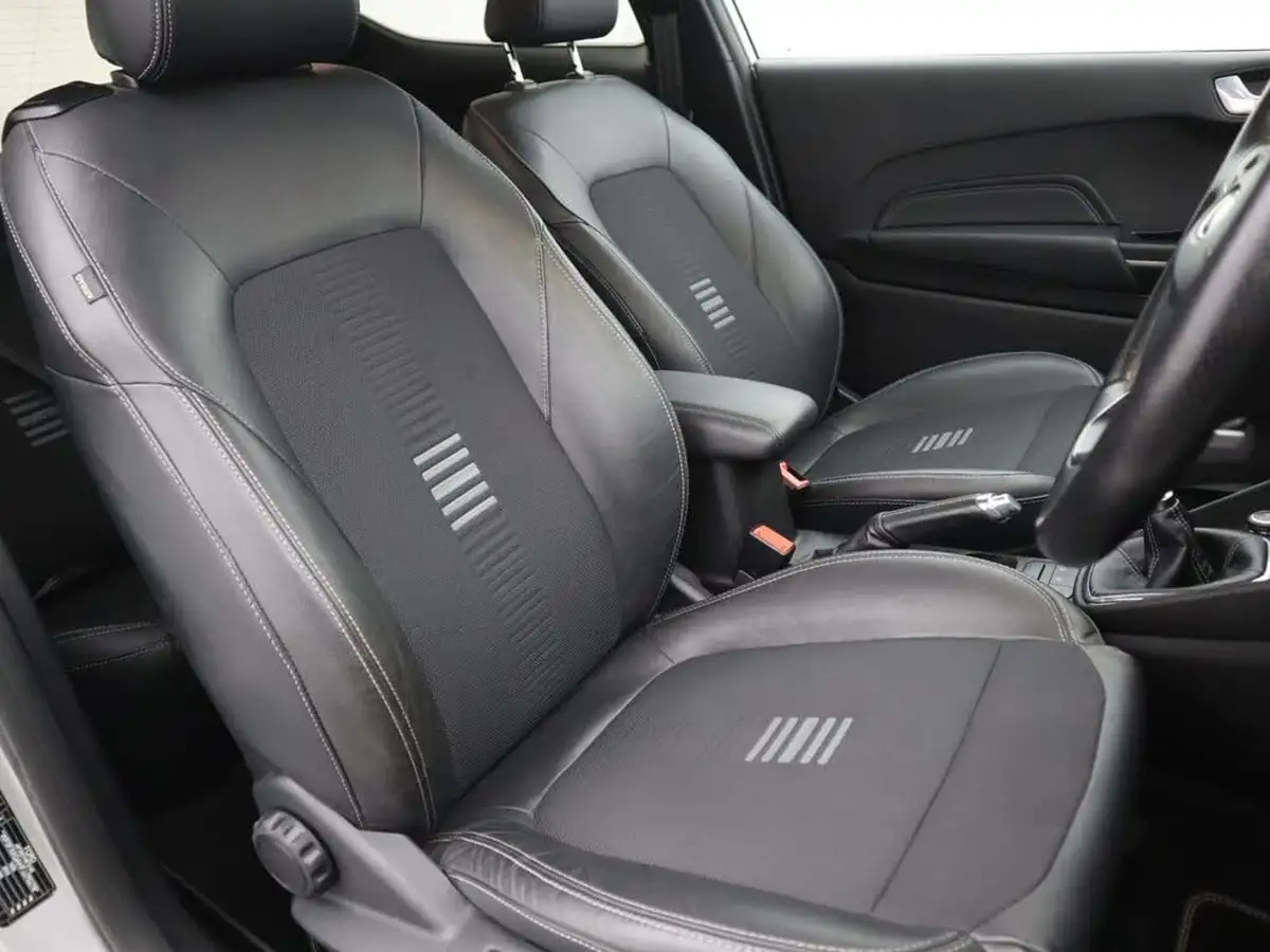 2018-ford-fiesta-10t-st-line-x-140ps-3d-big-10