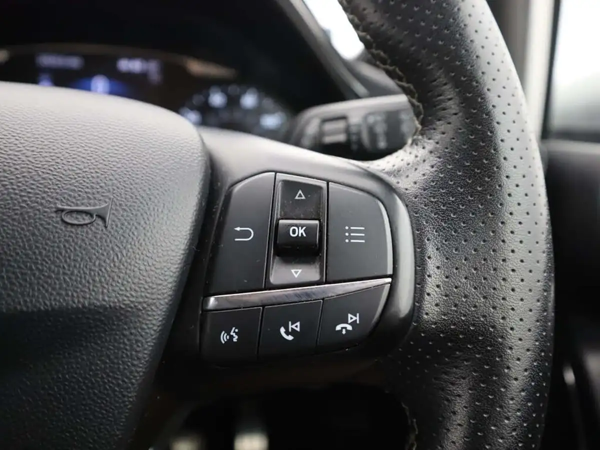 2018-ford-fiesta-10t-st-line-x-140ps-3d-big-34