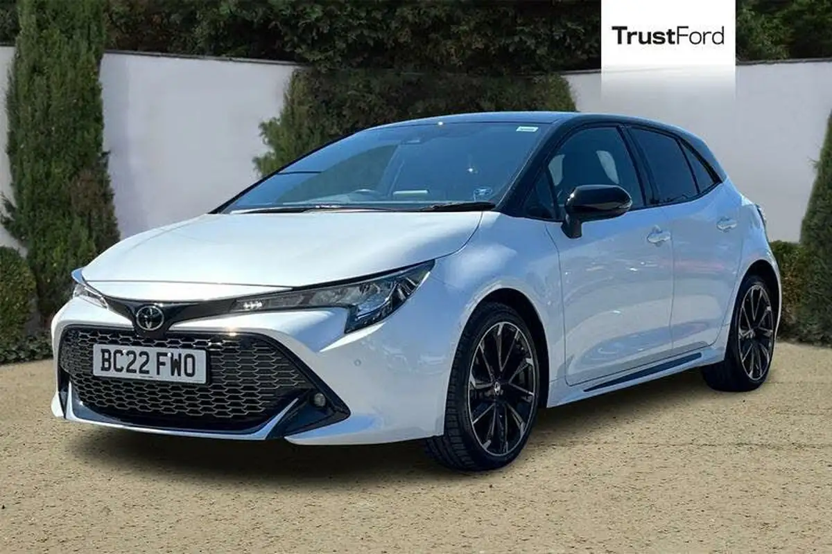 2022-toyota-corolla-18-vvt-i-gr-sport-120bhp-trk-hatchback-big-4