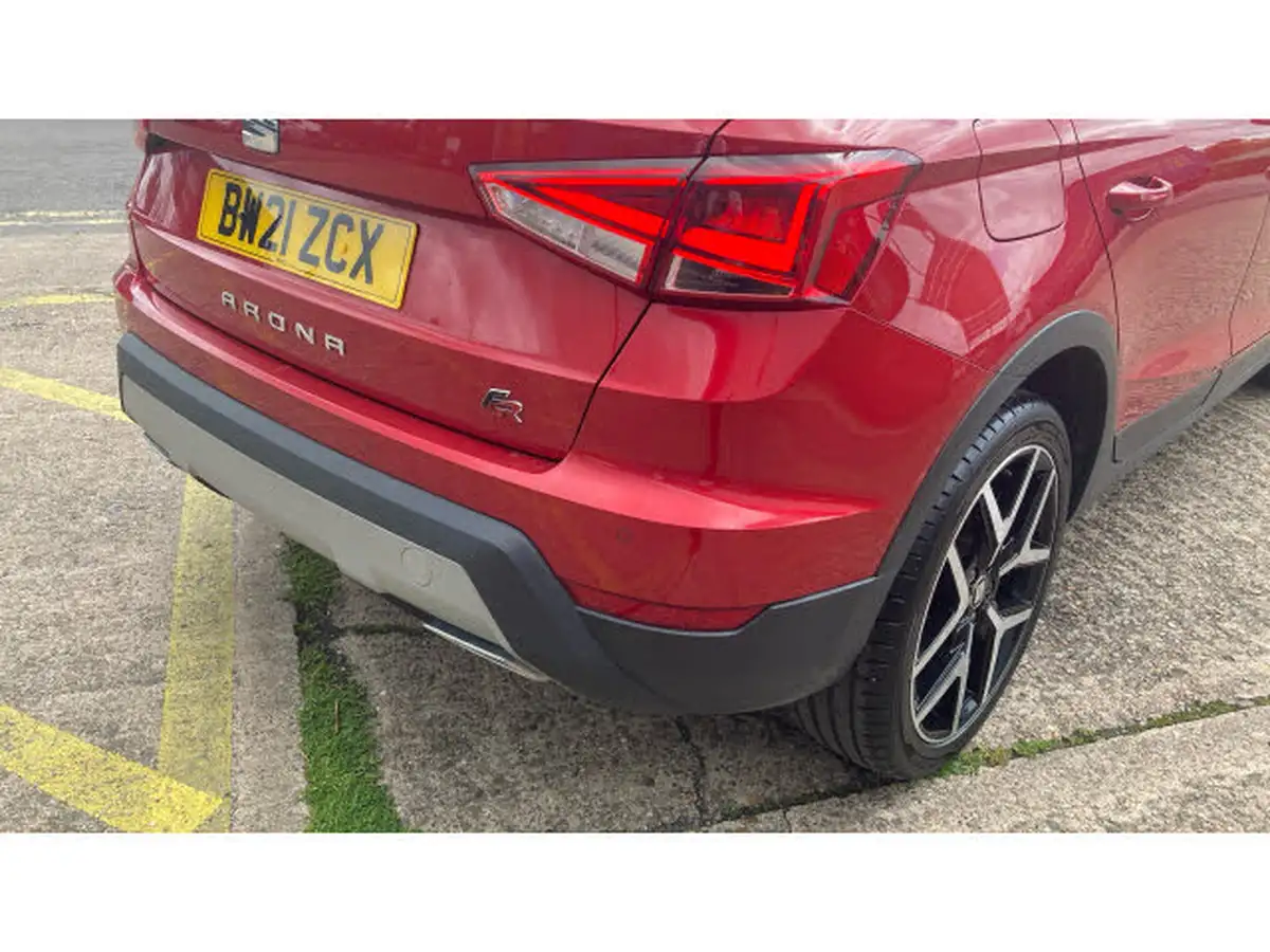 2021-seat-arona-10-tsi-fr-red-edition-big-23