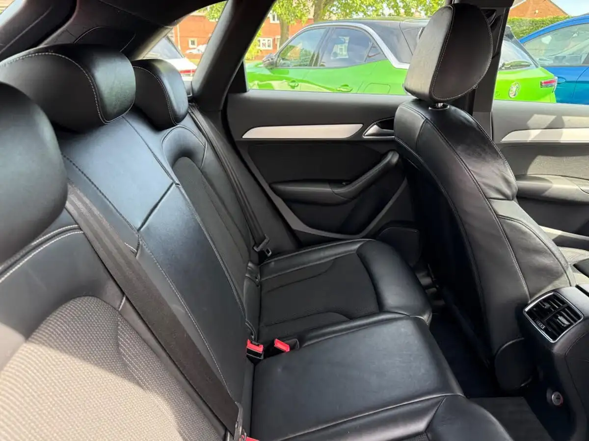 2017-audi-q3-20-tdi-quattro-s-line-edition-150ps-tronic-big-35