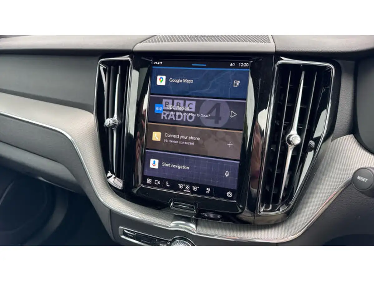 2025-volvo-xc60-20-t6-plus-black-edition-big-28