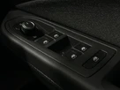 2022-volkswagen-golf-15-tsi-life-150ps-hatchback-small-16