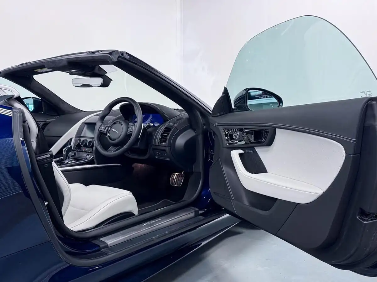 2024-jaguar-f-type-50-v8-p450-75-awd-convertible-big-23