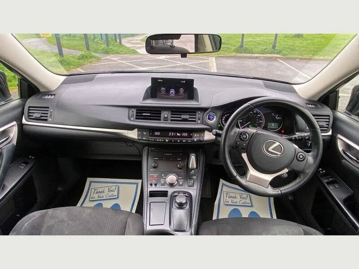 2014-lexus-ct-200h-18-advance-big-2