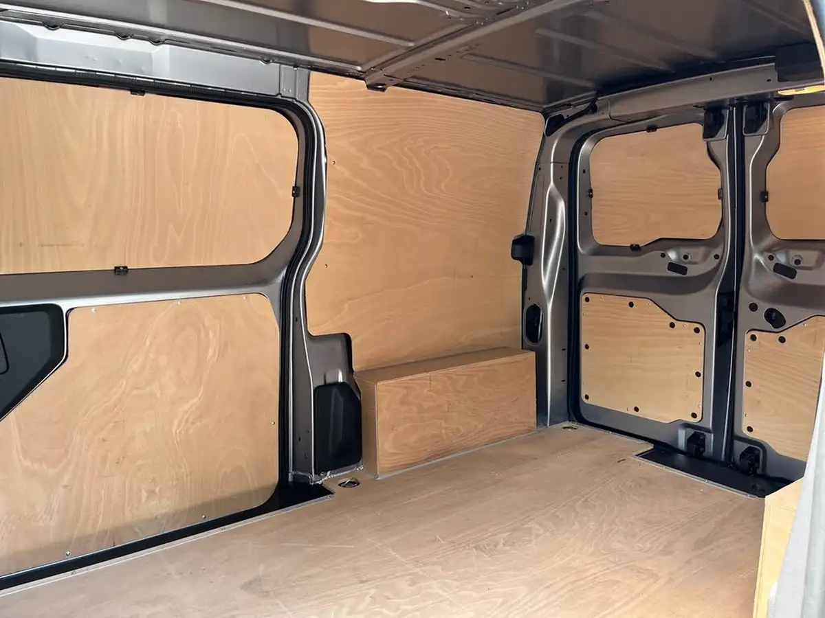 2023-vauxhall-vivaro-e-3100-75kwh-l1h1-prime-panel-van-big-9
