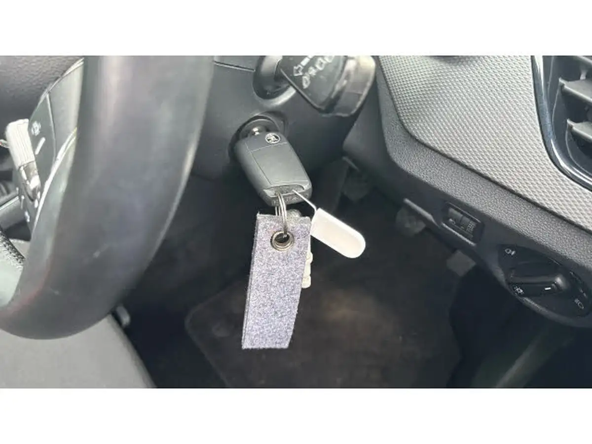 2021-skoda-kamiq-10-tsi-se-109ps-big-19