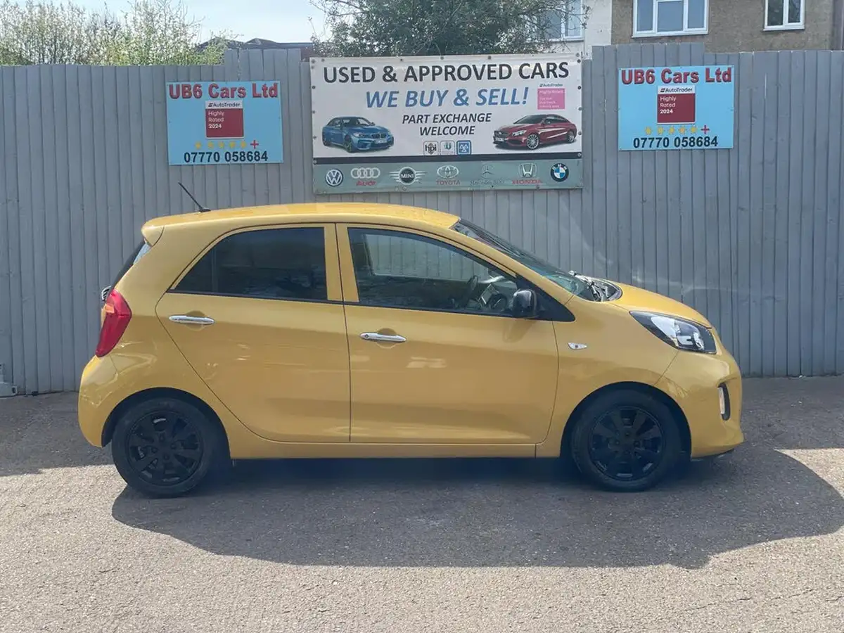 2016-kia-picanto-10-sr7-5d-big-11