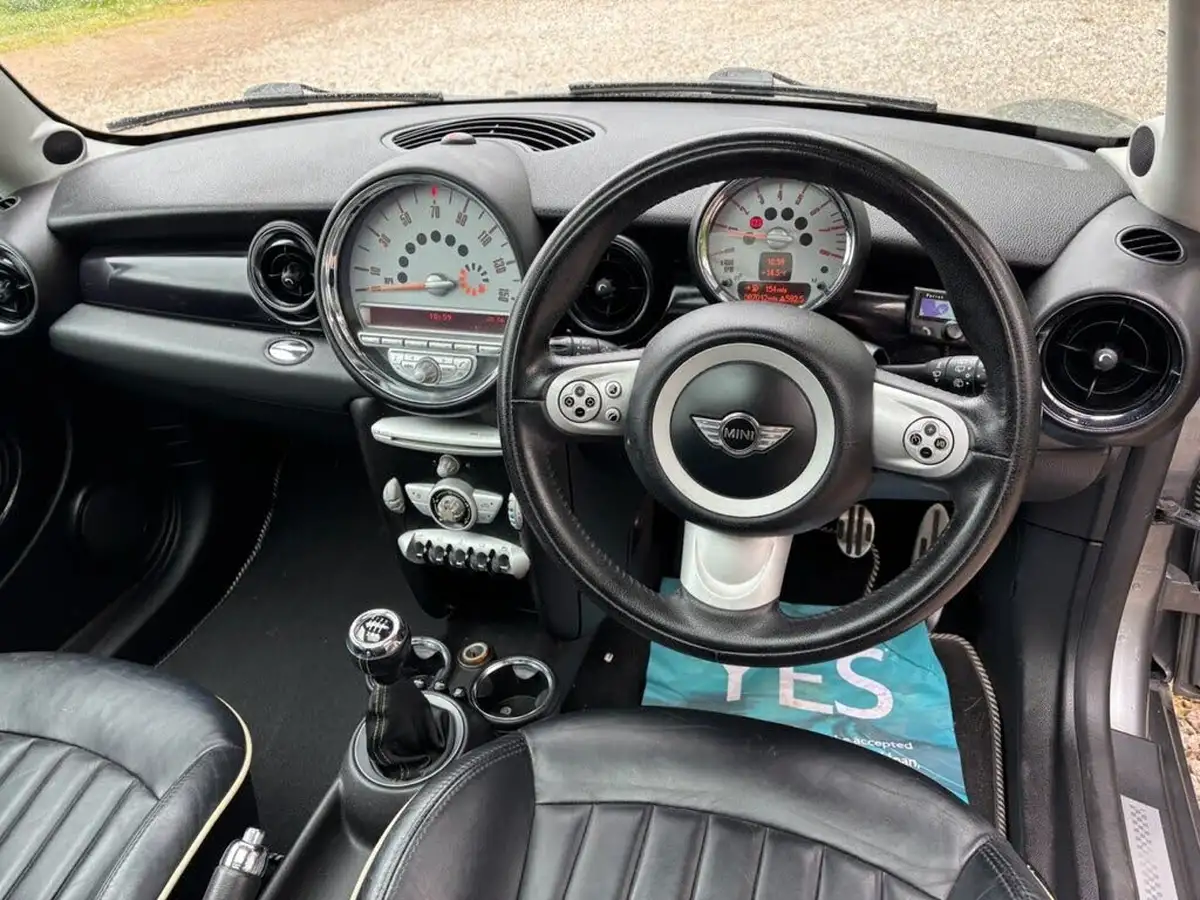 2007-mini-clubman-16-cooper-s-175bhp-big-19