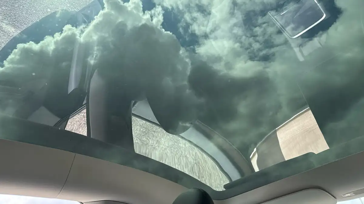 2024-tesla-model-y-e-long-range-306bhp-awd-big-22