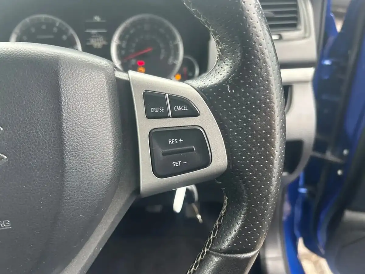 2016-suzuki-swift-12-sz-l-5d-big-24