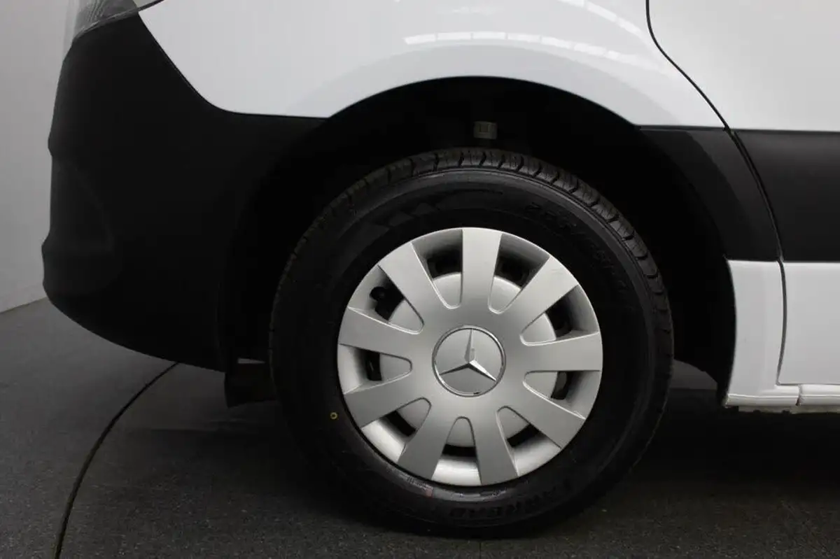 2021-mercedes-benz-sprinter-big-67
