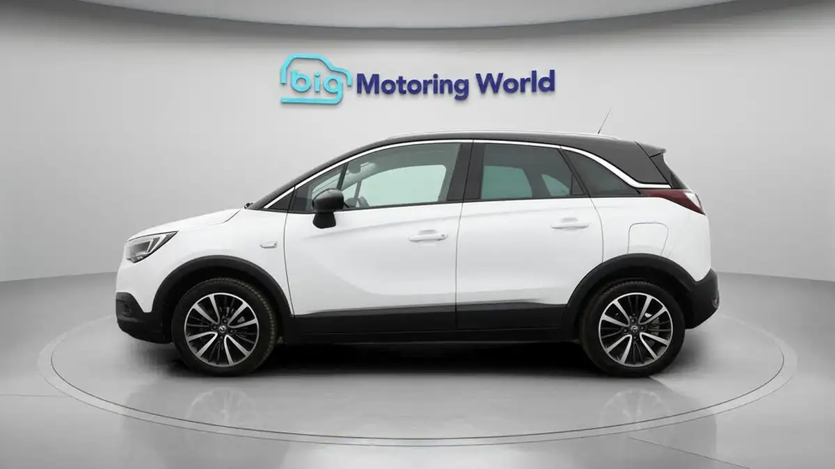 2018-vauxhall-crossland-x-12-ultimate-130ps-big-4