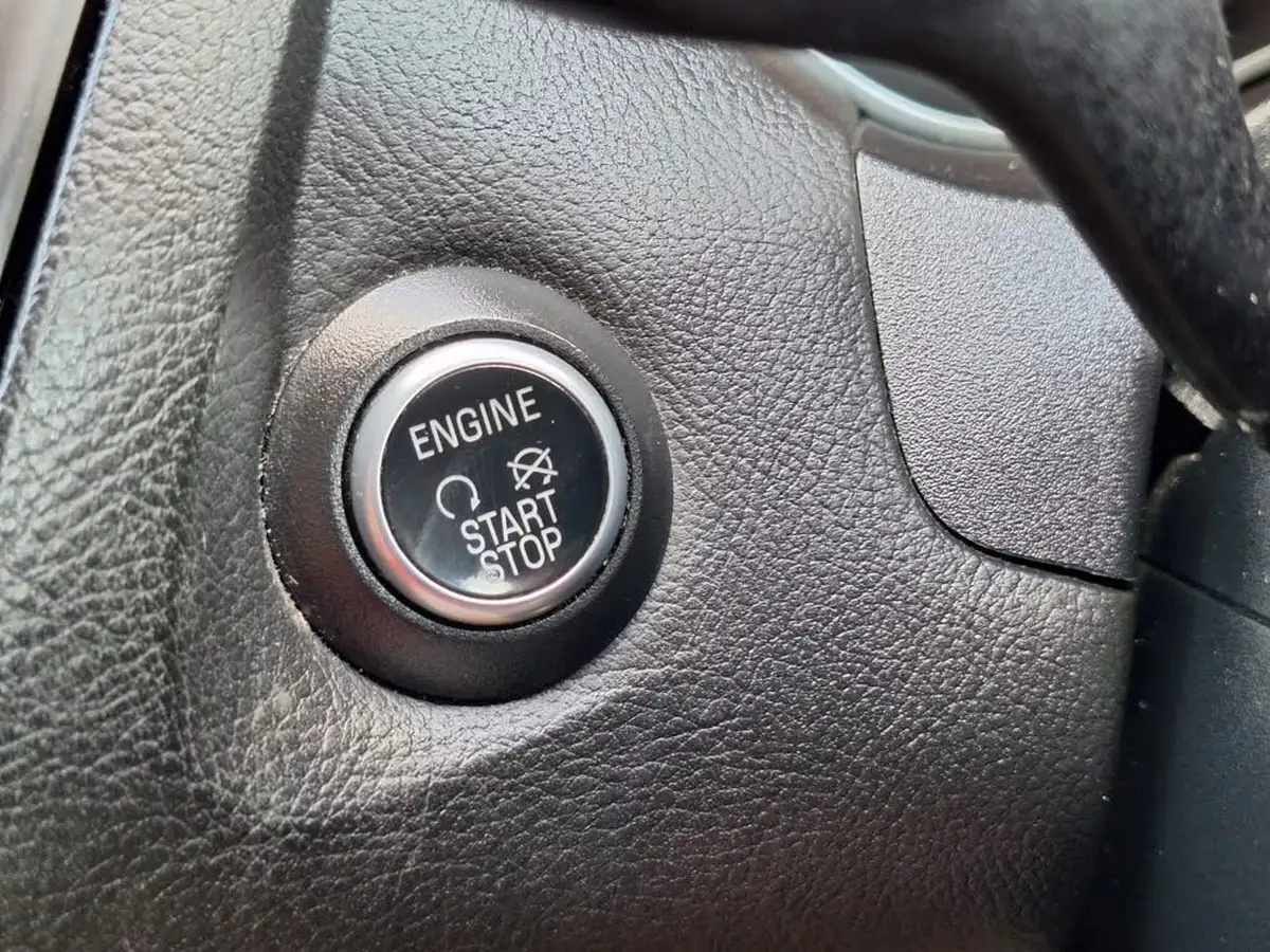 2015-ford-focus-20-st3-t-hatchback-big-31