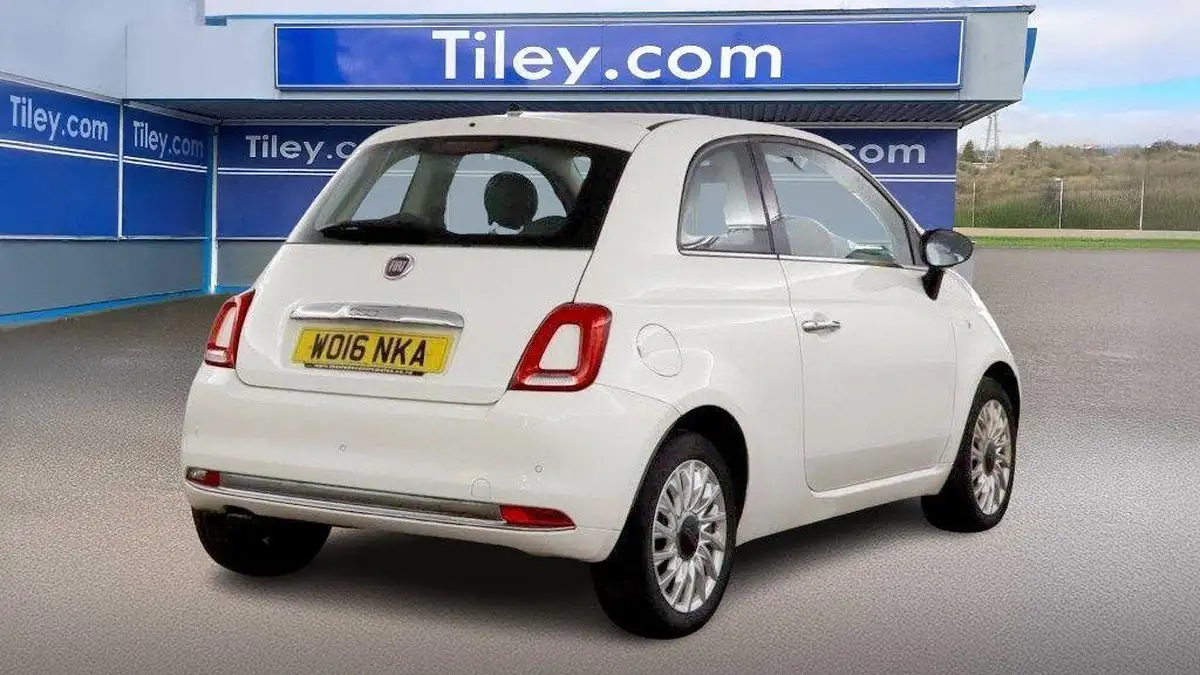 2016-fiat-500-12-lounge-big-7