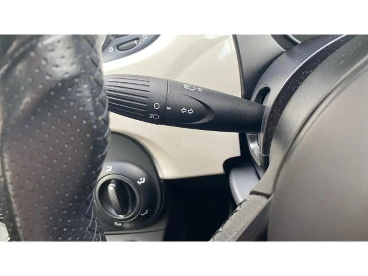 2018-abarth-595-14-tjet-big-23