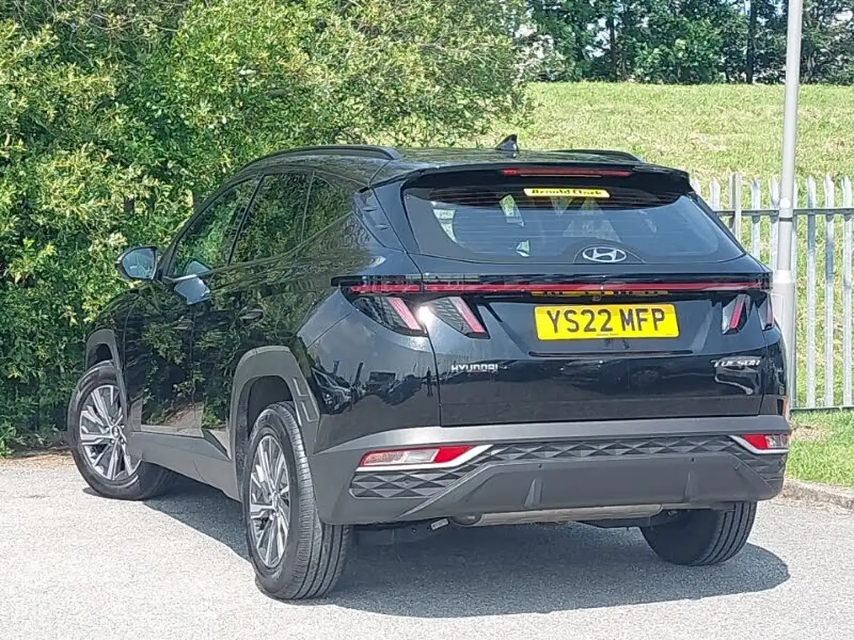 2022-hyundai-tucson-16-t-gdi-se-connect-150ps-big-1