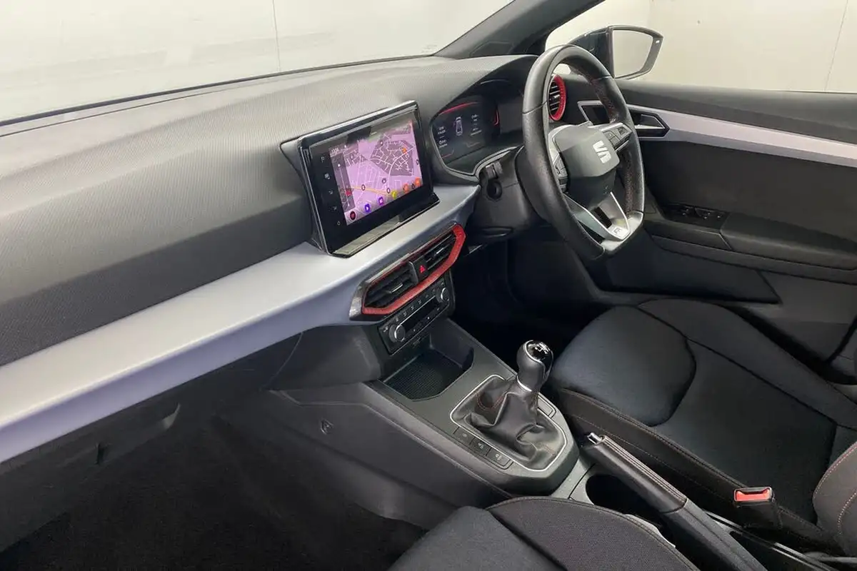 2023-seat-ibiza-10-tsi-fr-110ps-big-13